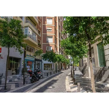 Sancha De Lara Malaga